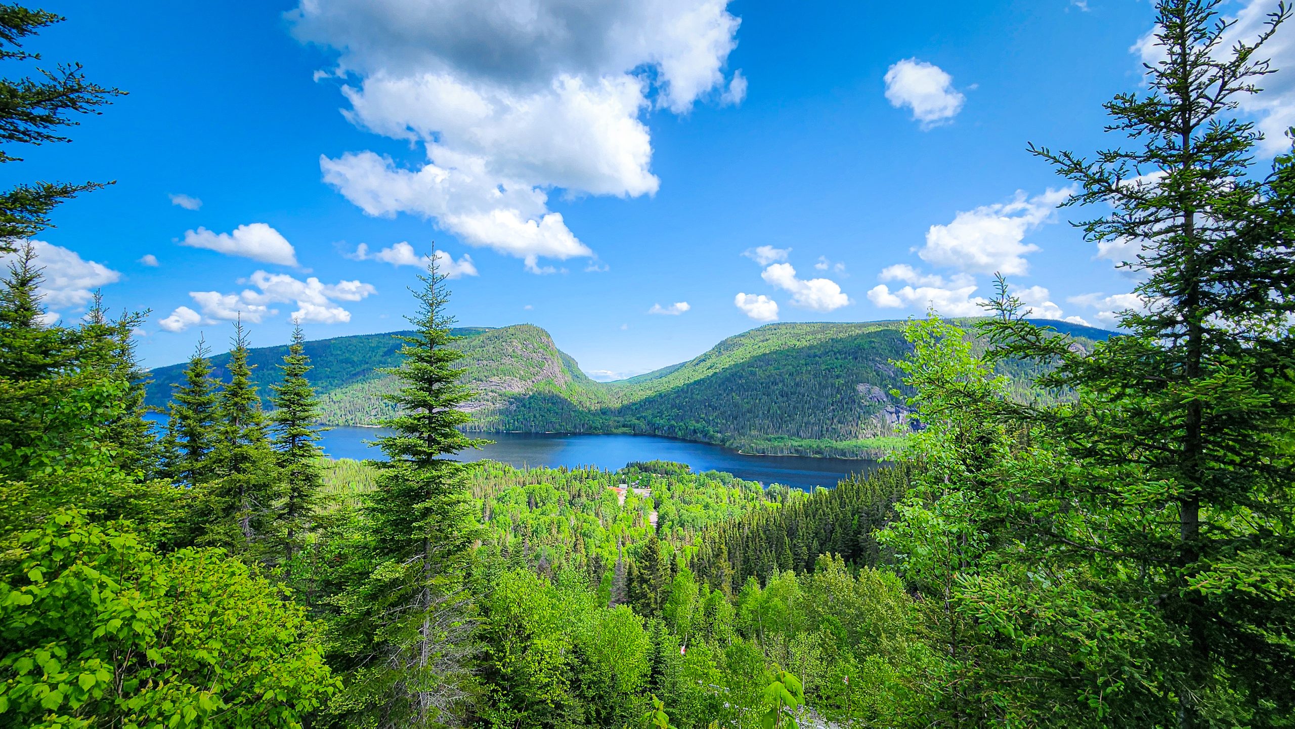 Petit Lac Ha! Ha!